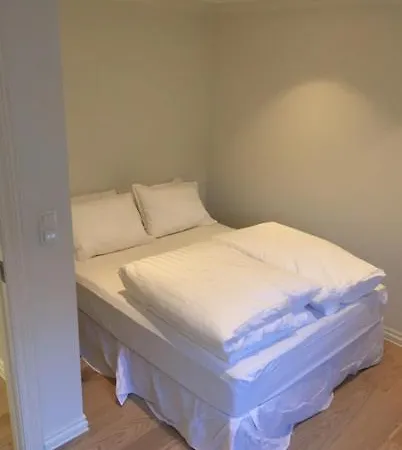 Klaeboe Apartment Booking 펜션