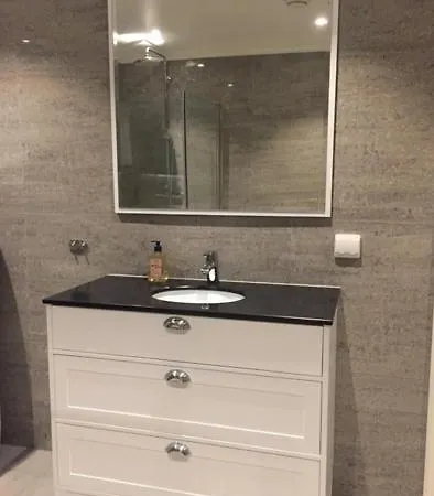Klaeboe Apartment Booking 펜션 *