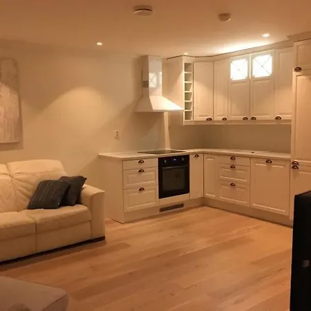 펜션 Klaeboe Apartment Booking *